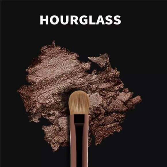 Hourglass Makeup Brush Set 10 Soft and Convenient Eyeshadow, Concealer, Stucco - Picture 3 of 5